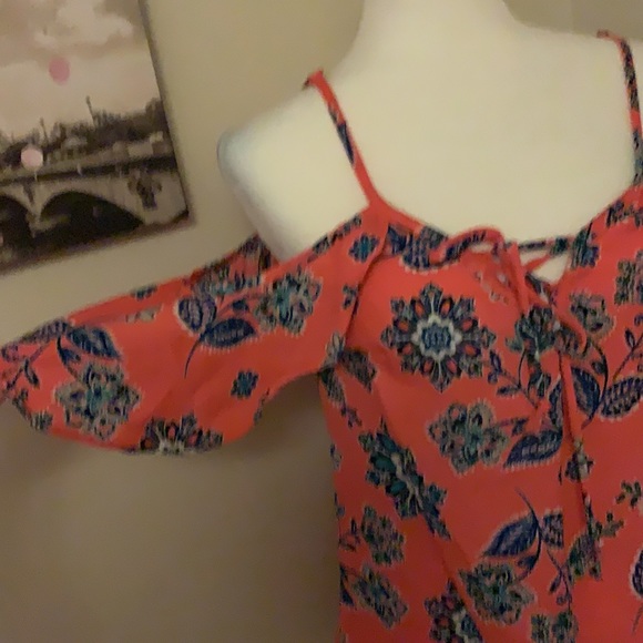 TRIXXI | blouse with cut out shouldera - Picture 2 of 5